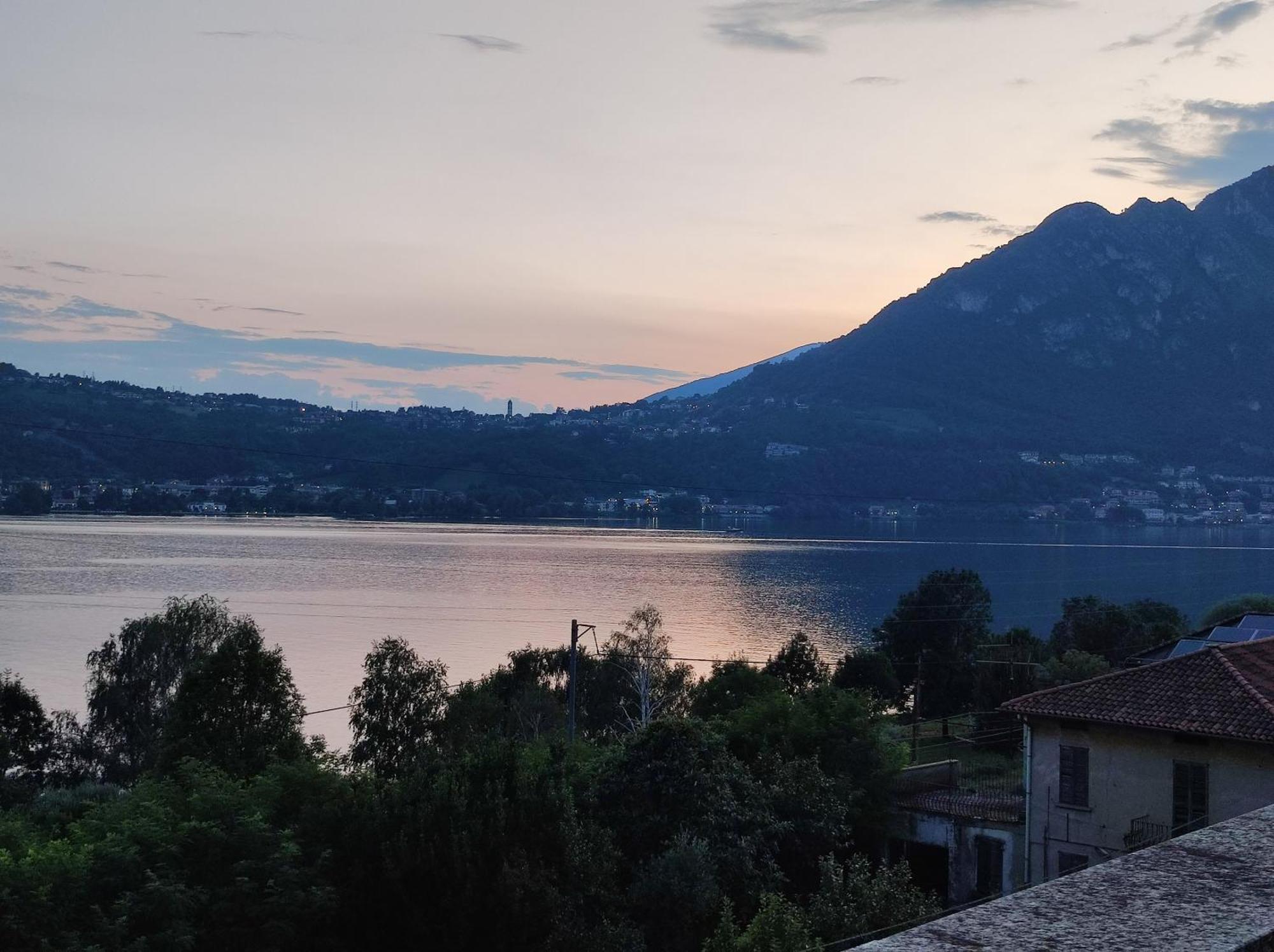 Terrazzo Sul Lago Lecco Buitenkant foto