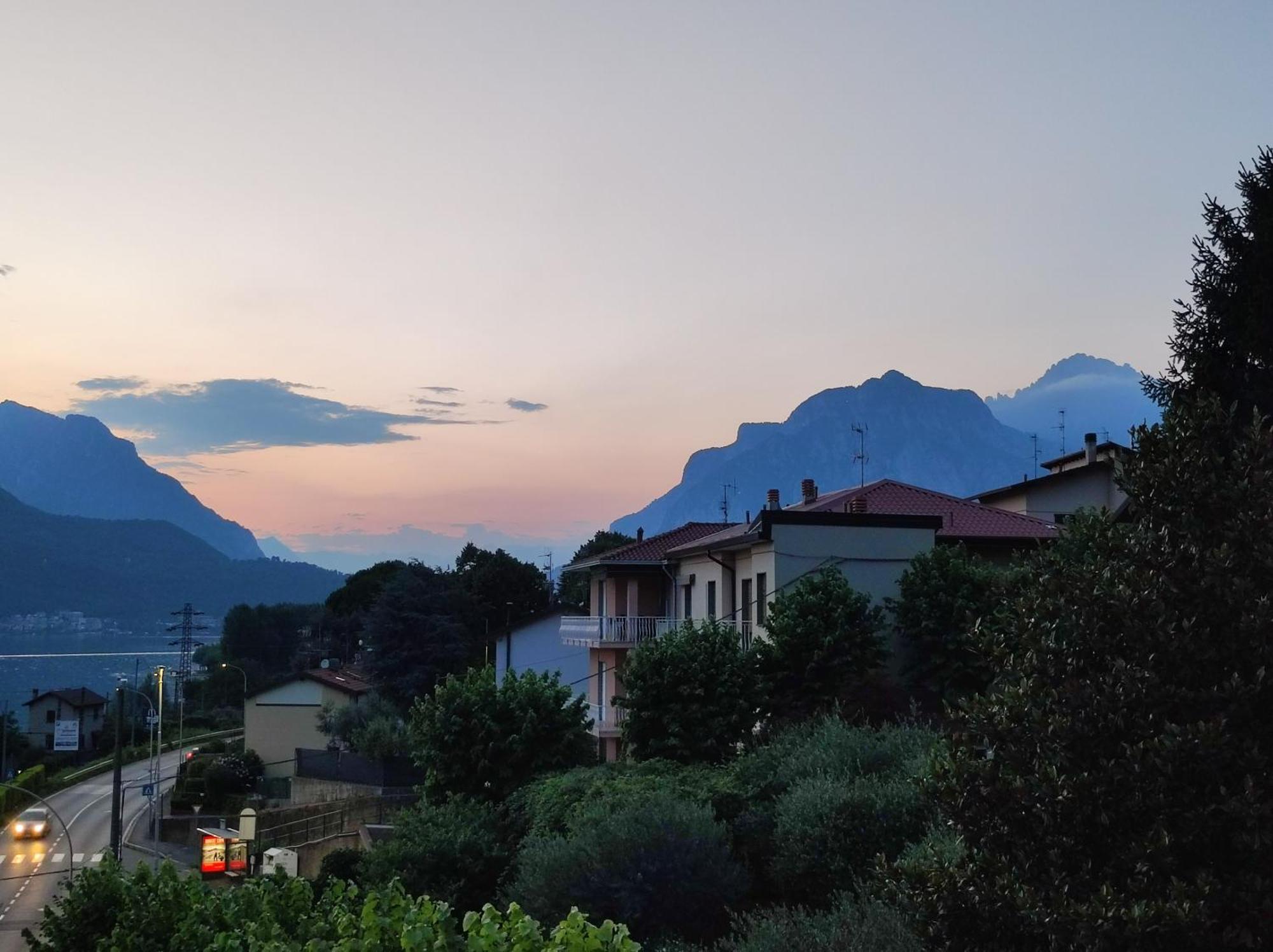 Terrazzo Sul Lago Lecco Buitenkant foto