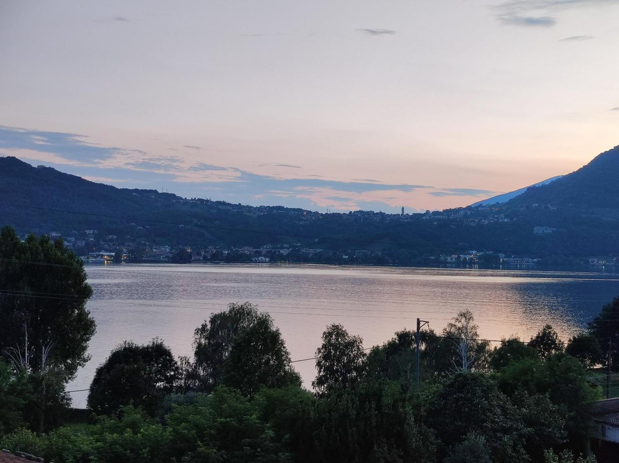 Terrazzo Sul Lago Lecco Buitenkant foto